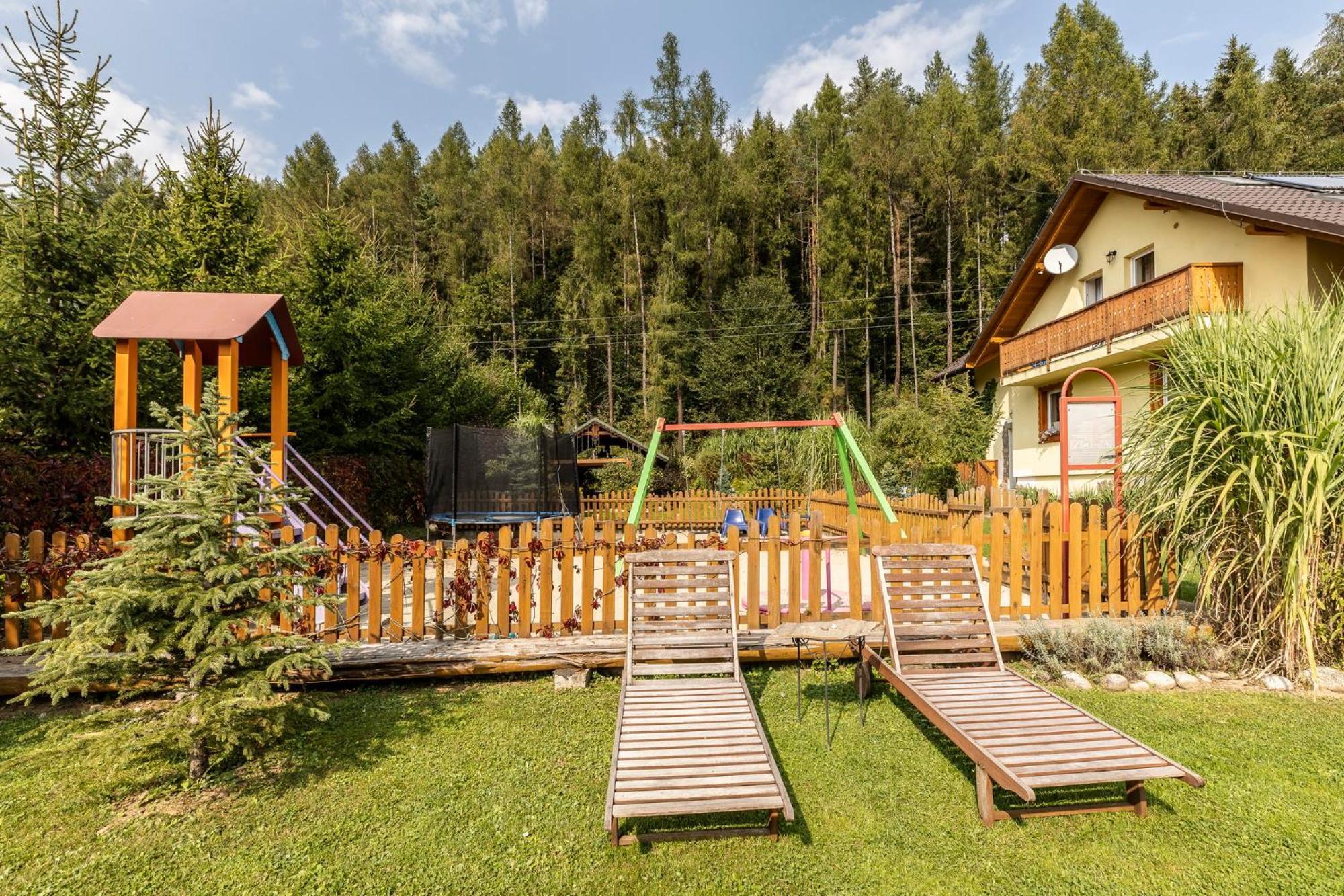Apartamenty Zielona Owieczka 涅兹卡城堡 外观 照片
