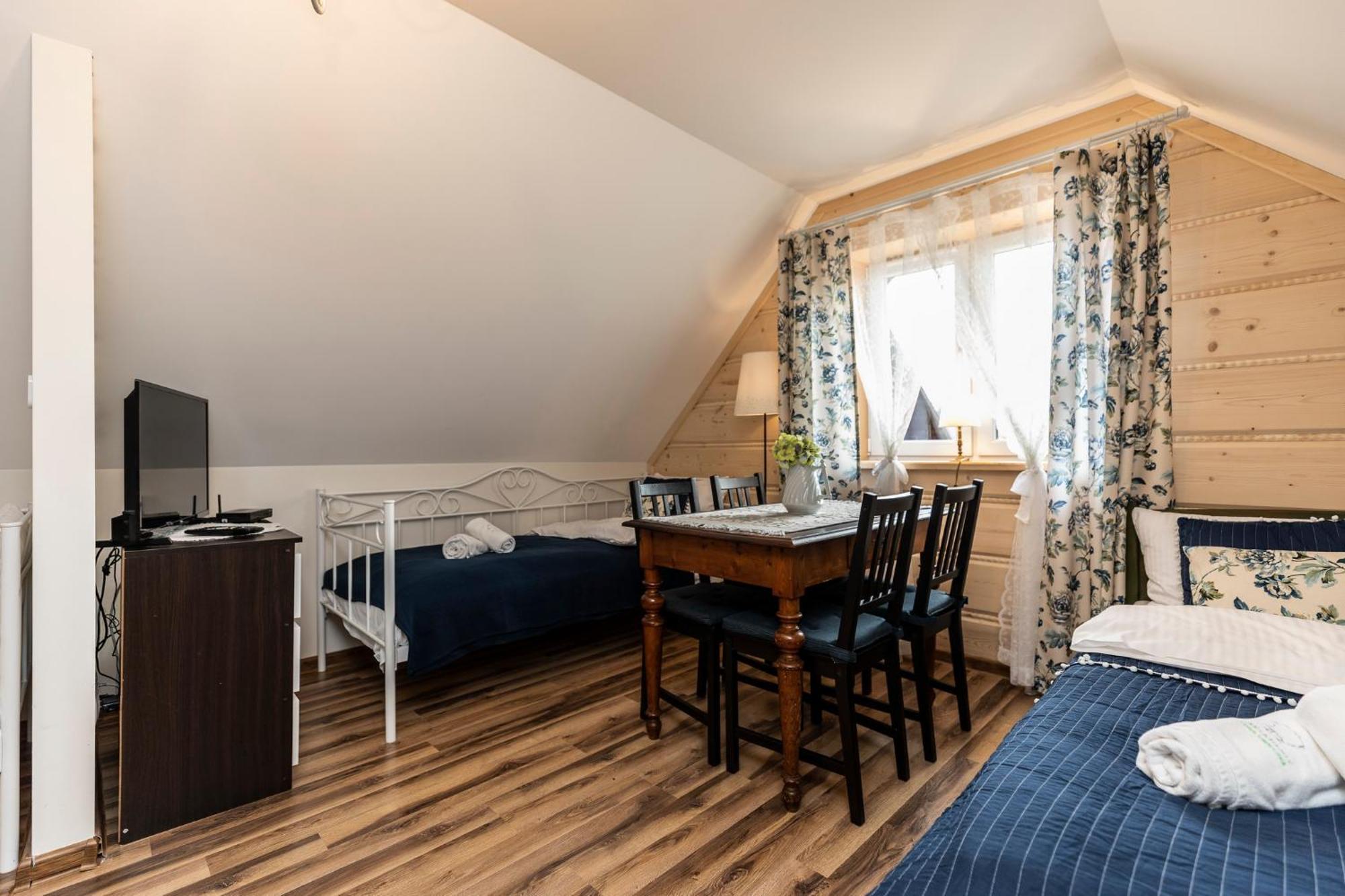 Apartamenty Zielona Owieczka 涅兹卡城堡 外观 照片